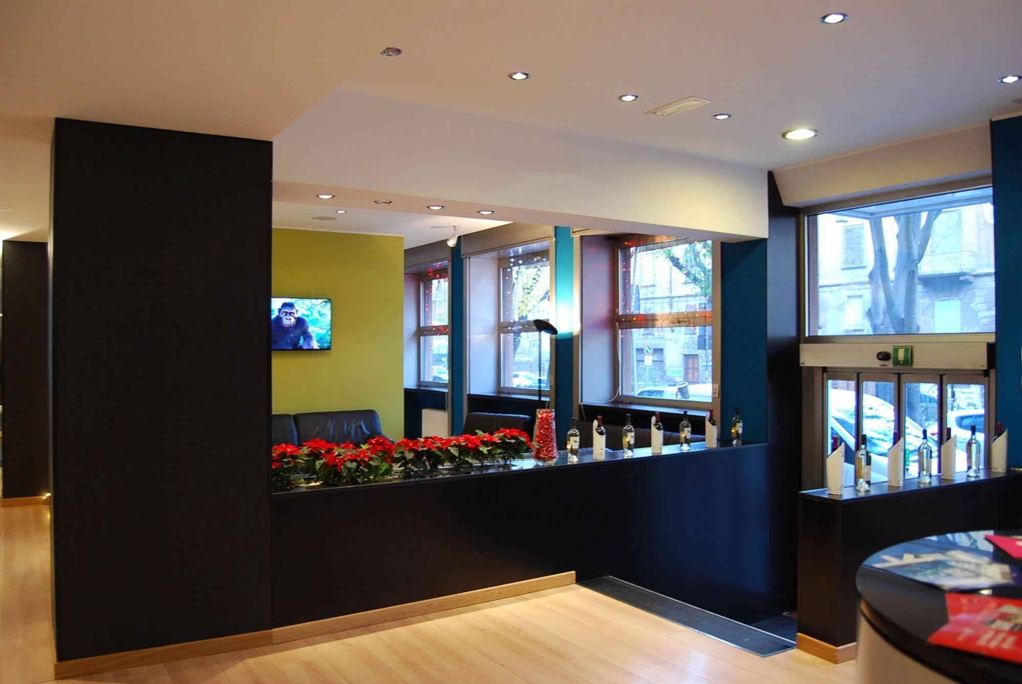Allegroitalia Espresso Darsena Milan Exterior photo
